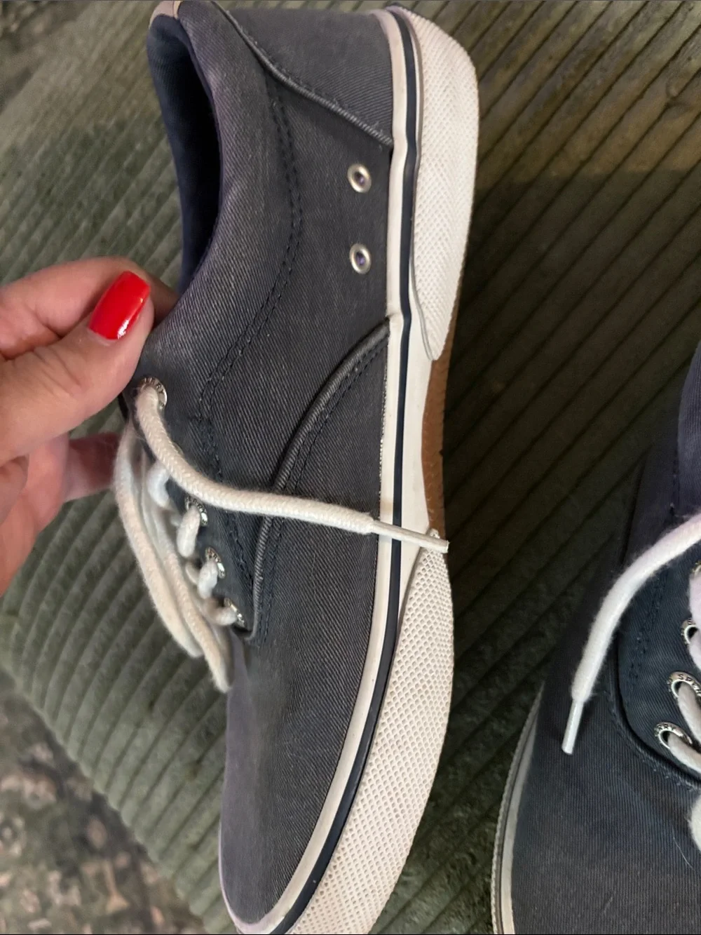 Sperry Men’s Navy Canvas Boat Shoes with White Laces